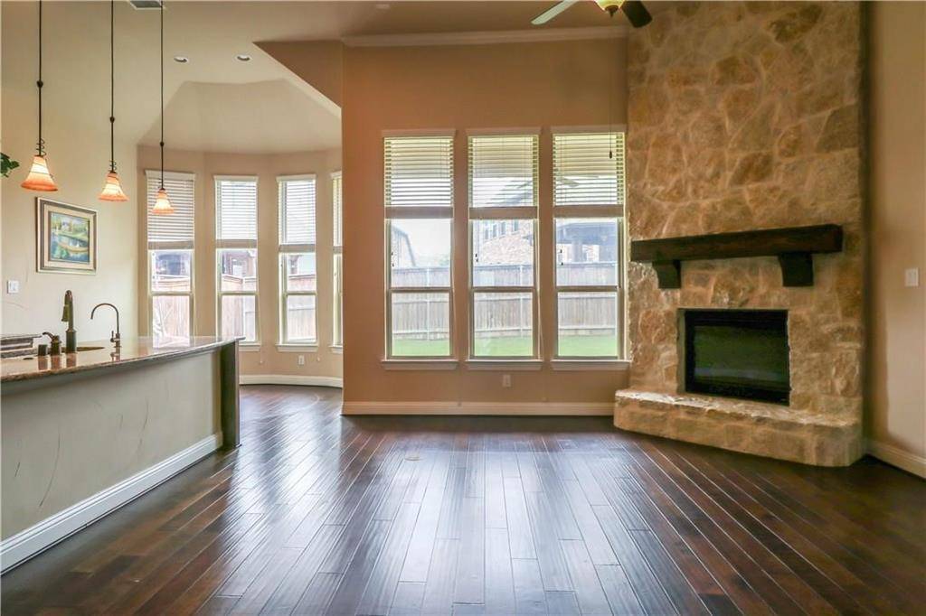 2866 Nottingham Drive, Trophy Club, TX 76262