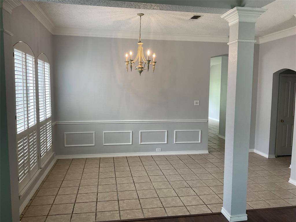 3632 Stone Creek Lane S, Fort Worth, TX 76137