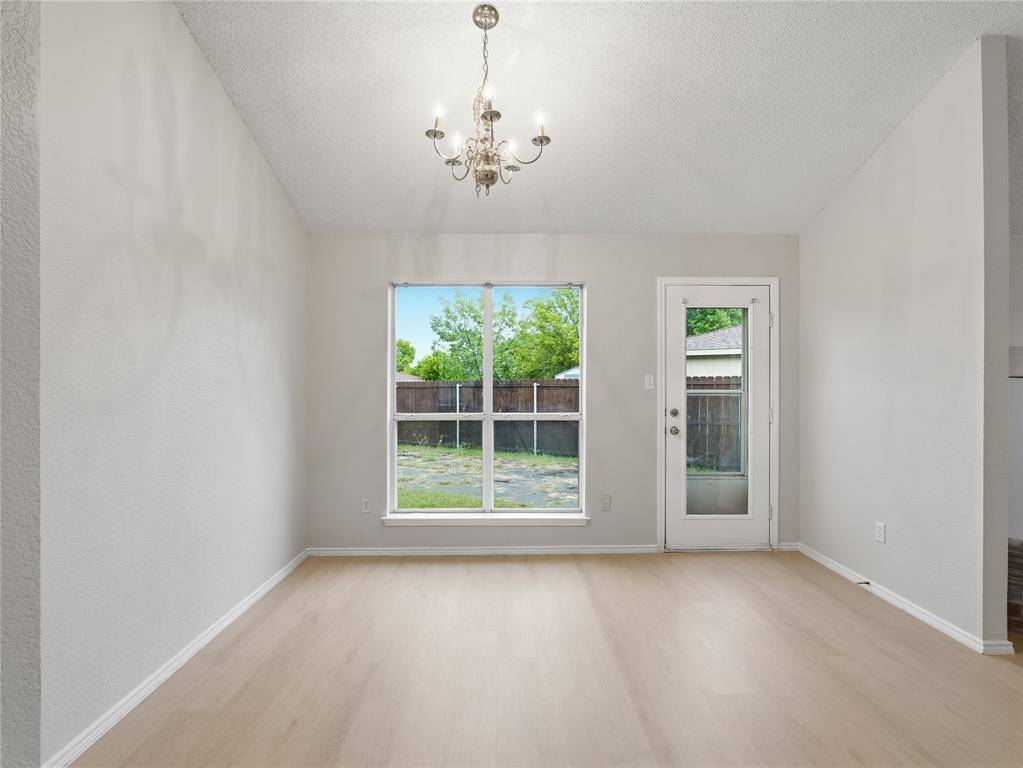 9307 Crimnson Court, Dallas, TX 75217