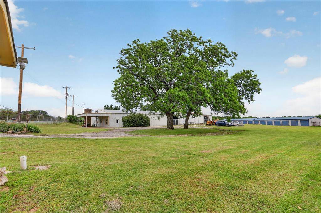 1092 W Highway 199, Springtown, TX 76082