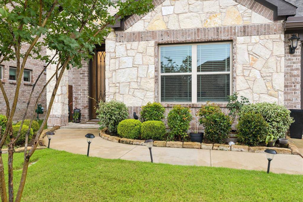 4425 Ridgehurst Lane, Fort Worth, TX 76036