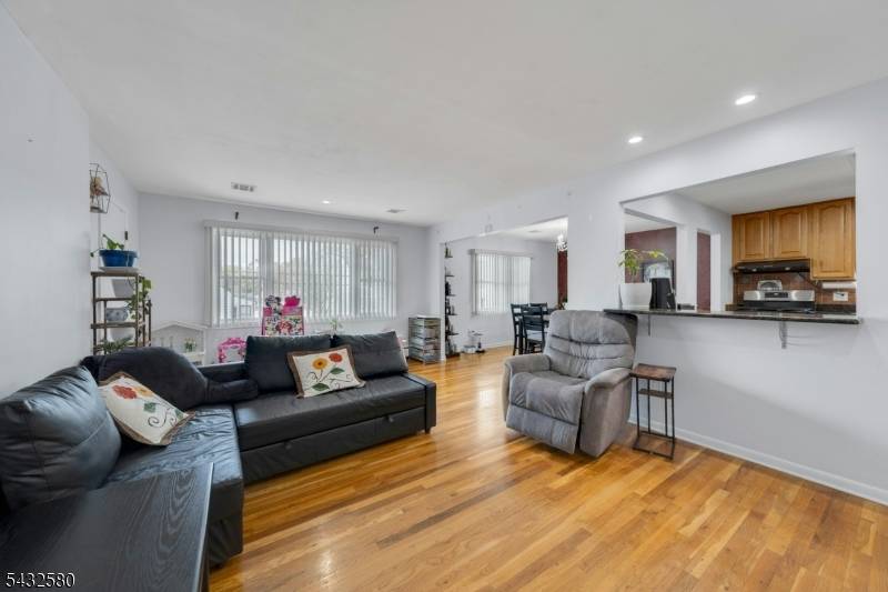2657 Spruce St, Union Twp., NJ 07083