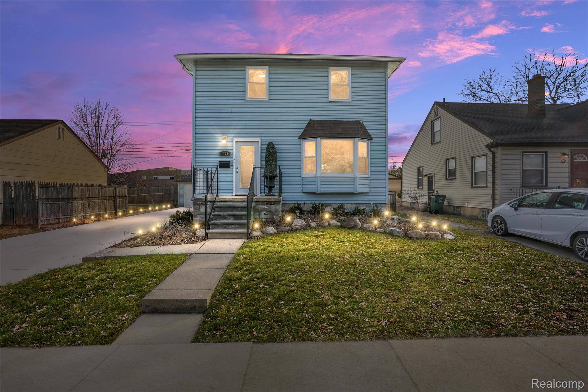 1177 W Marshall ST, Ferndale, MI 48220