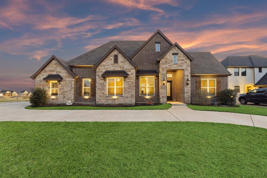 5925 Thurmond Sail Court, Fort Worth, TX 76179