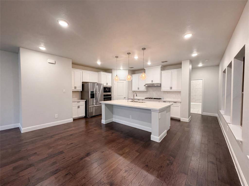 217 Cassandra Court, Euless, TX 76040