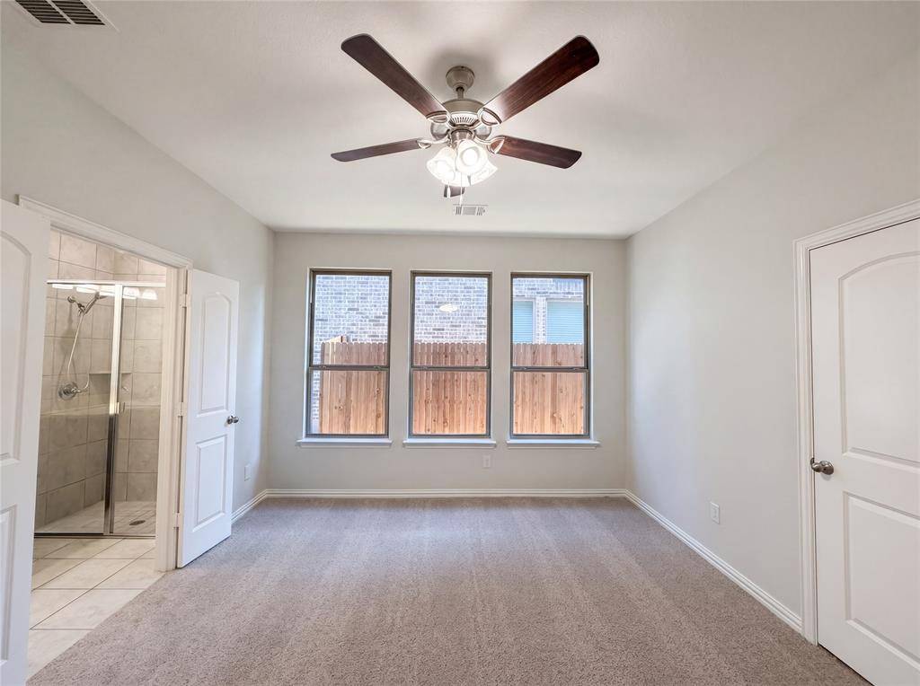 6705 Farsight Drive, Fort Worth, TX 76179