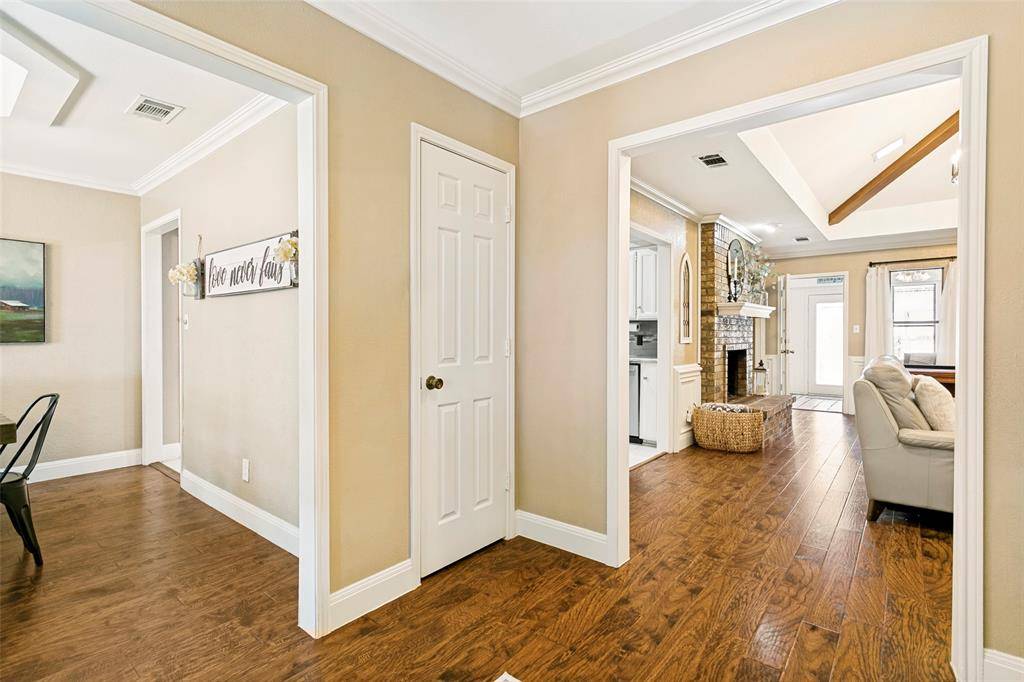 2232 Ridgewood, Bedford, TX 76021