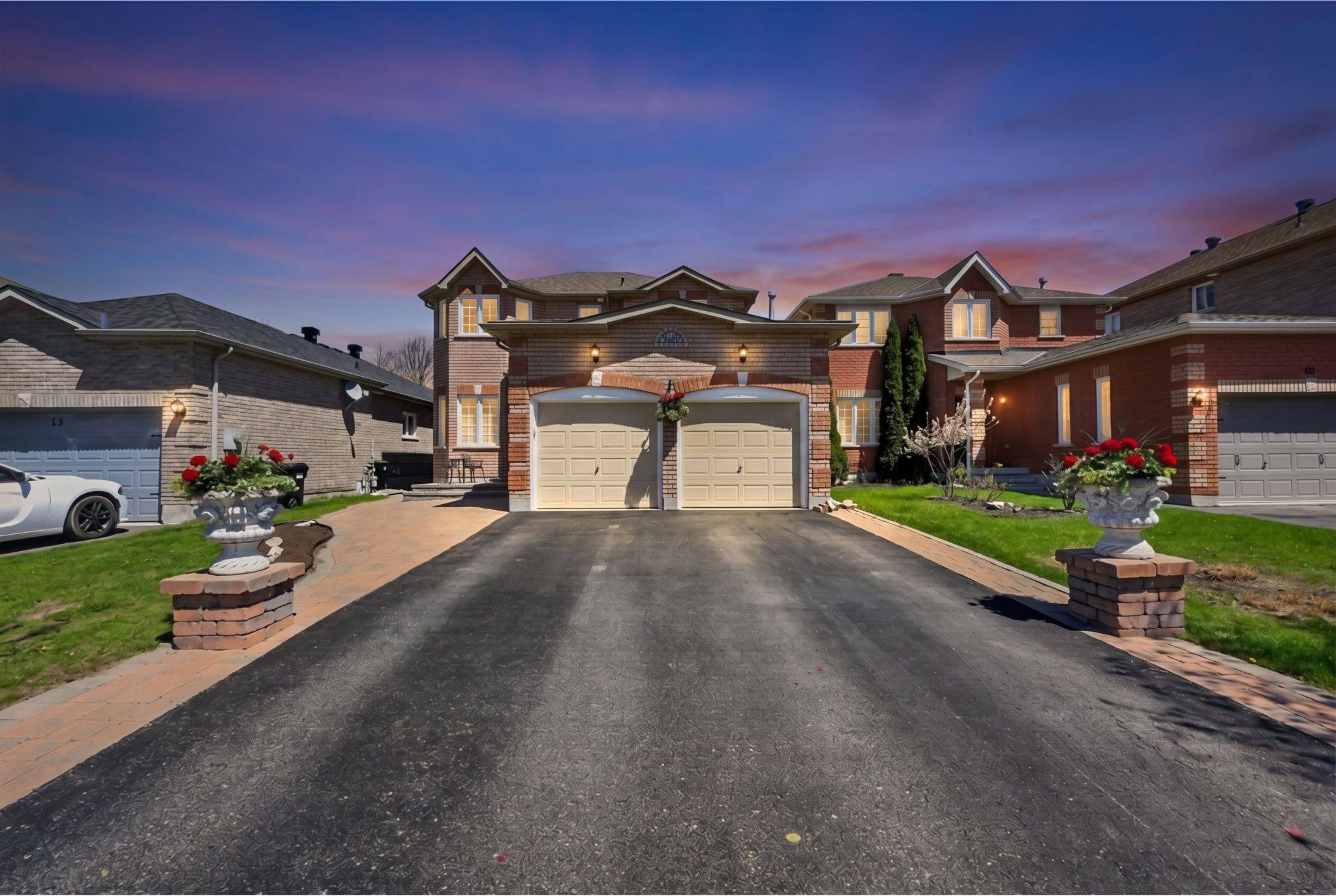 67 Penvill TRL, Barrie, ON L4N 5M8