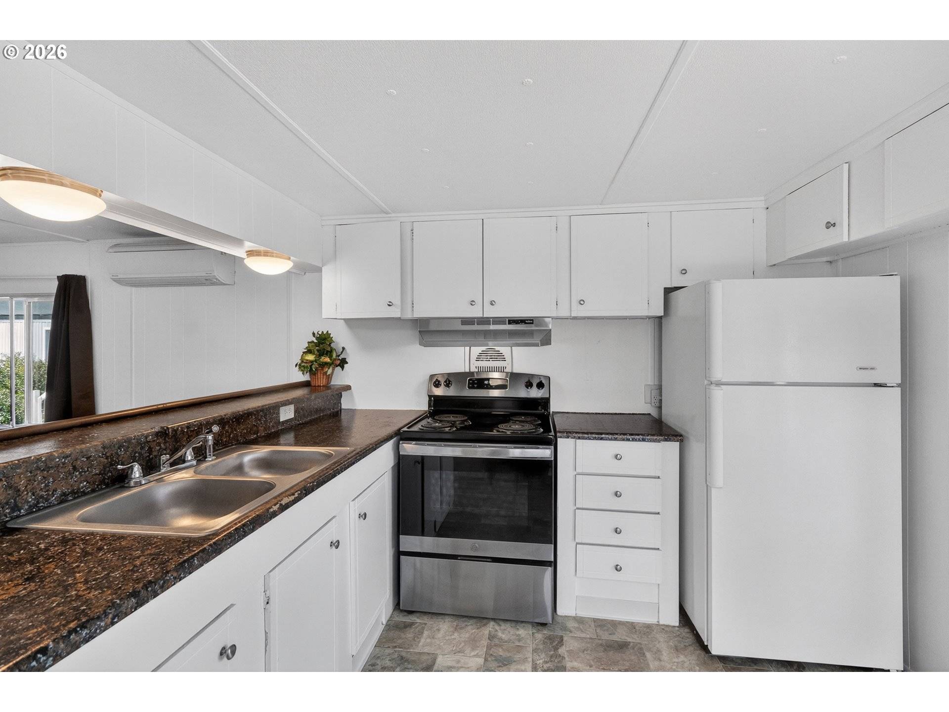 5335 MAIN ST #34, Springfield, OR 97478