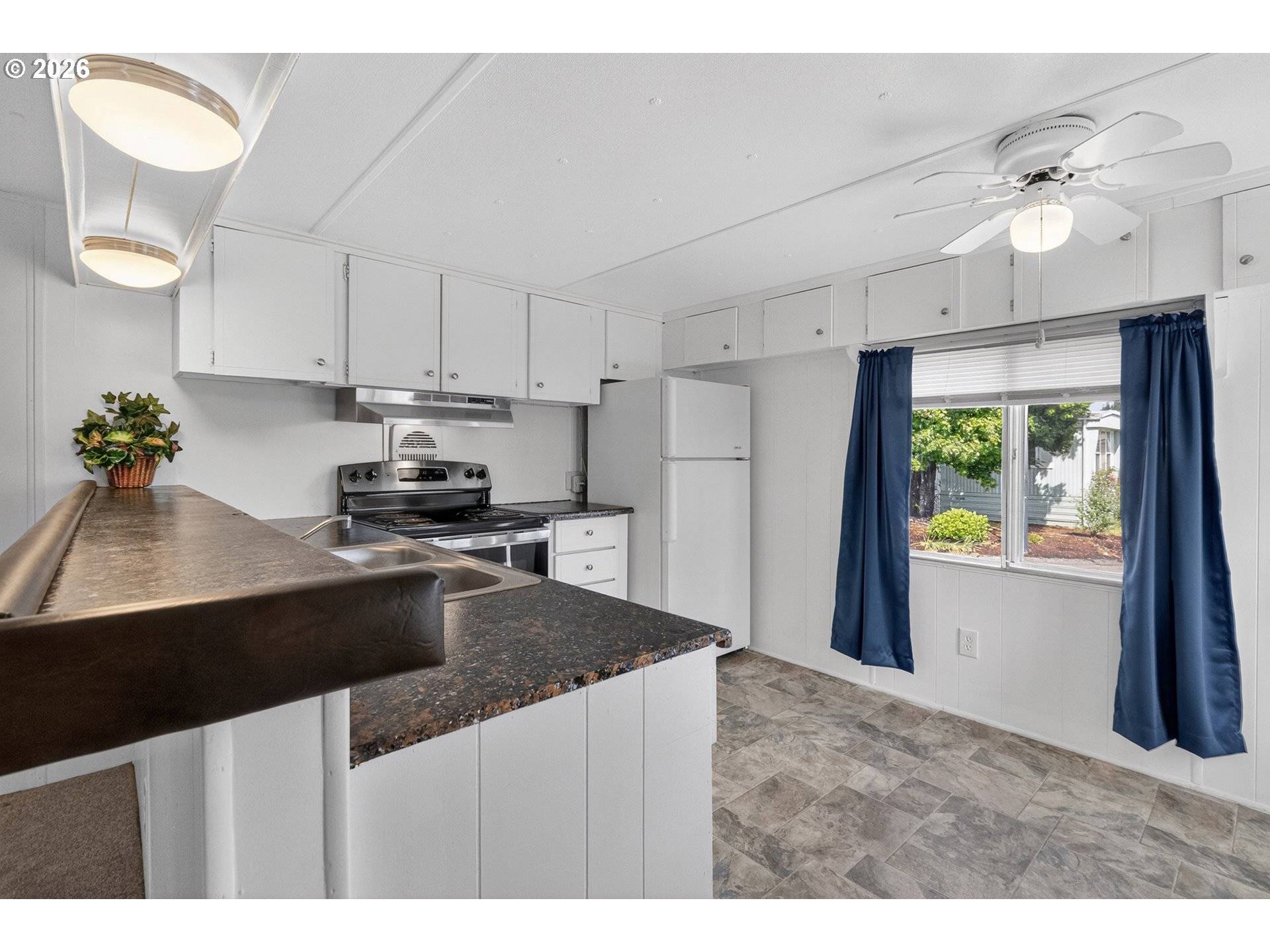 5335 MAIN ST #34, Springfield, OR 97478