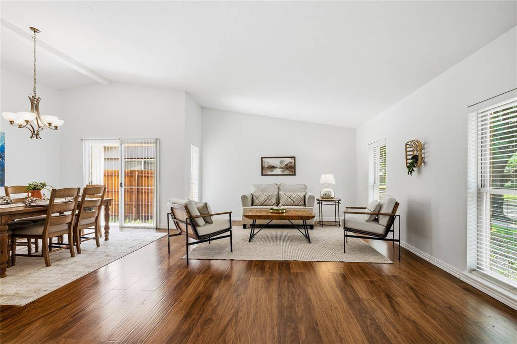 1811 Addington Drive, Carrollton, TX 75007