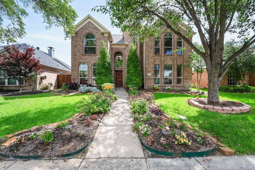 232 Touchdown Drive, Irving, TX 75063