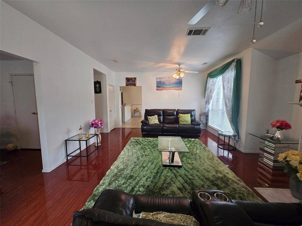 3309 Welch Lane, Sachse, TX 75048