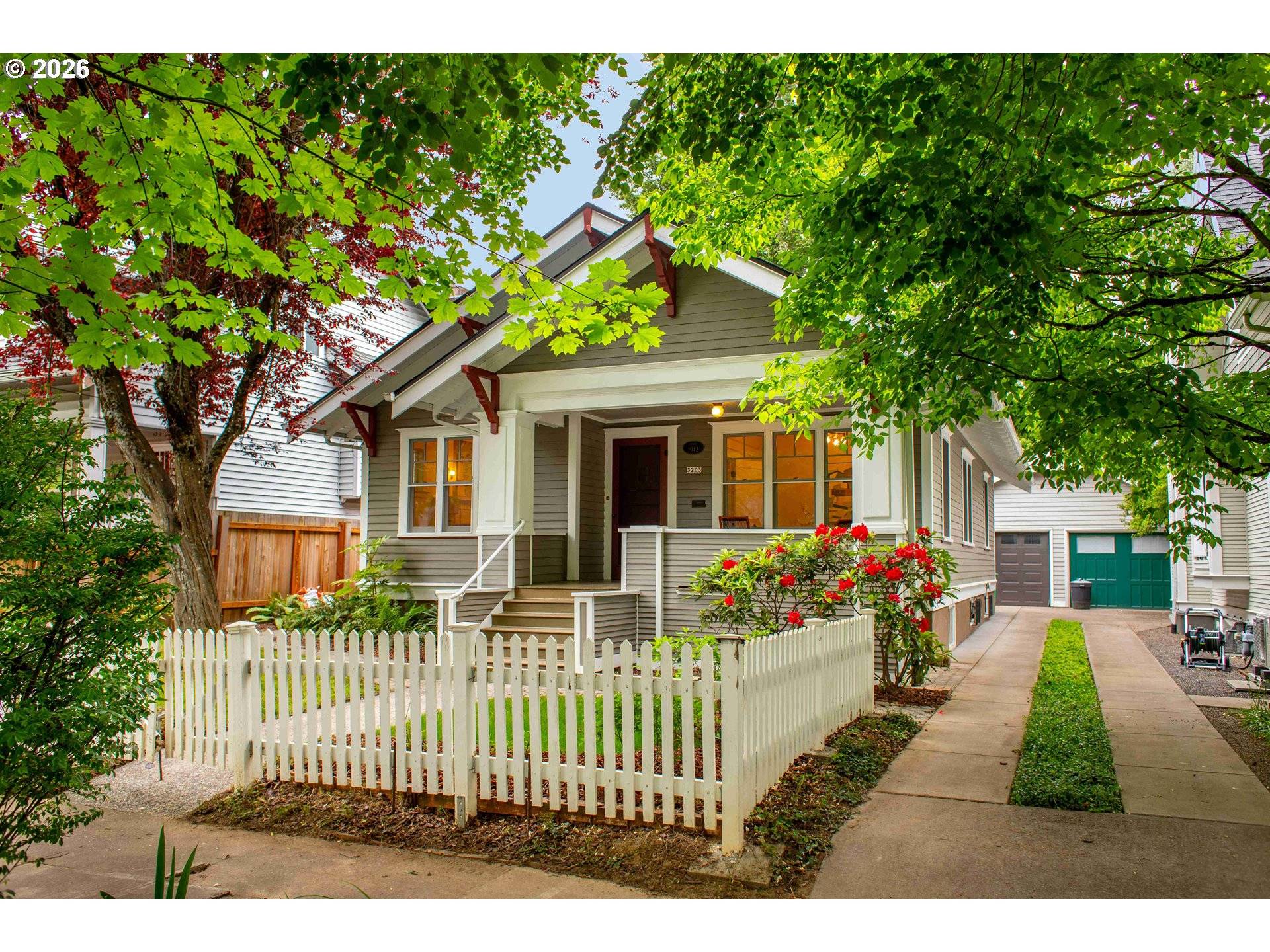 3203 SE TIBBETTS ST, Portland, OR 97202