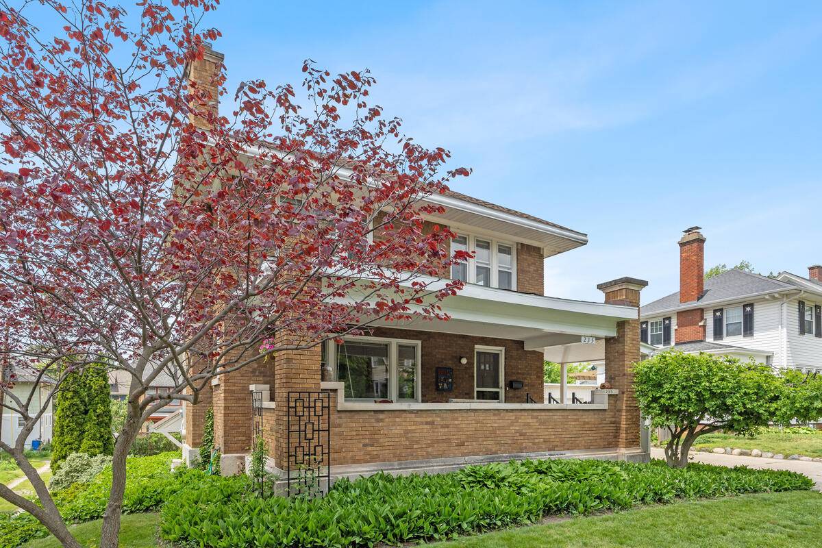 235 Hampton AVE SE, City Of Grand Rapids, MI 49506