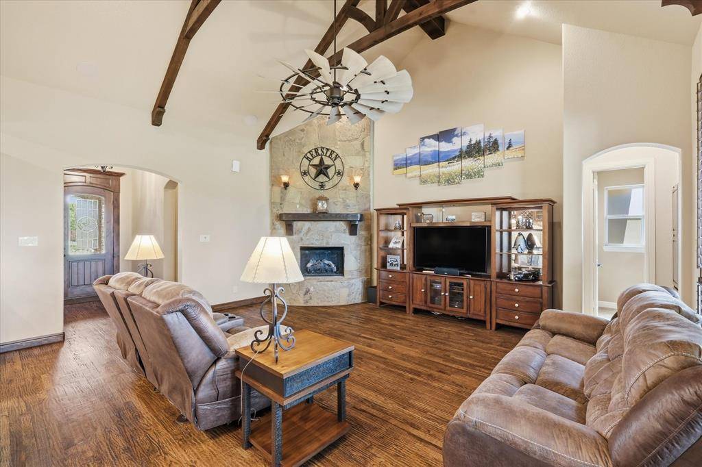 12956 Chisholm Ranch Drive, Fort Worth, TX 76052