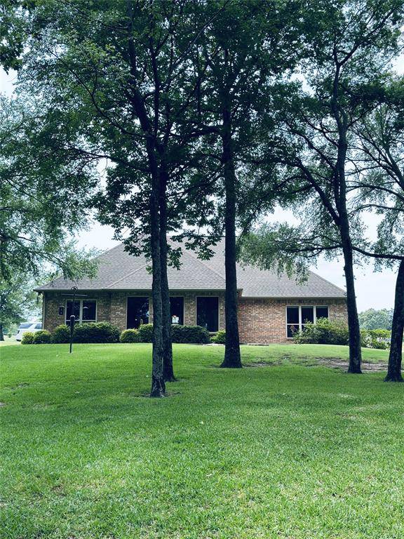 361 Rs County Road 3390, Emory, TX 75440