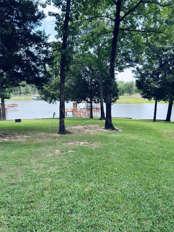 361 Rs County Road 3390, Emory, TX 75440