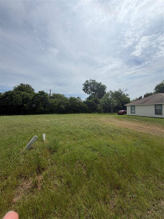 4413 Mimosa Drive, Granbury, TX 76048
