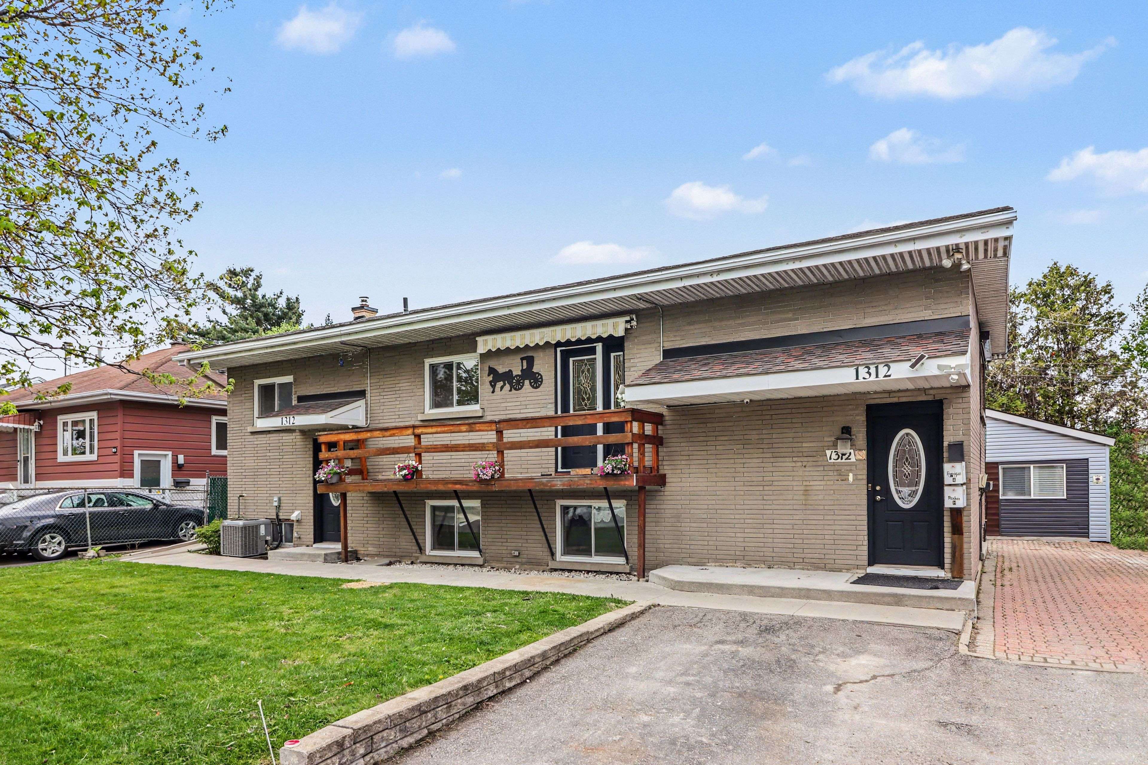 1312 Avenue R AVE, Alta Vista And Area, ON K1G 0B9