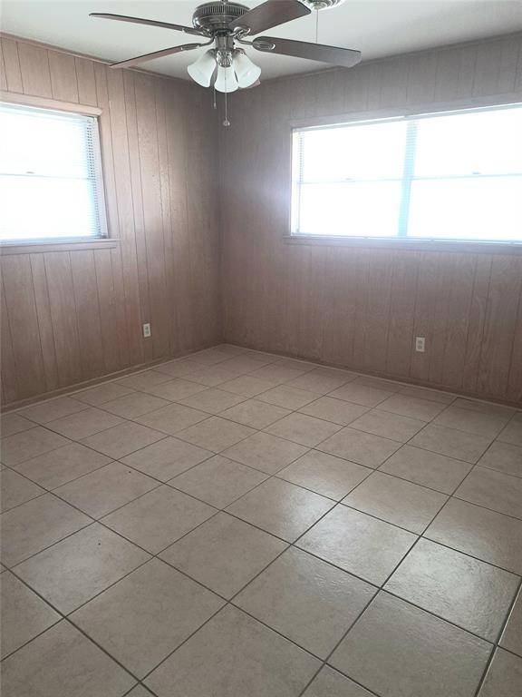 5301 Rutland Avenue, Fort Worth, TX 76133