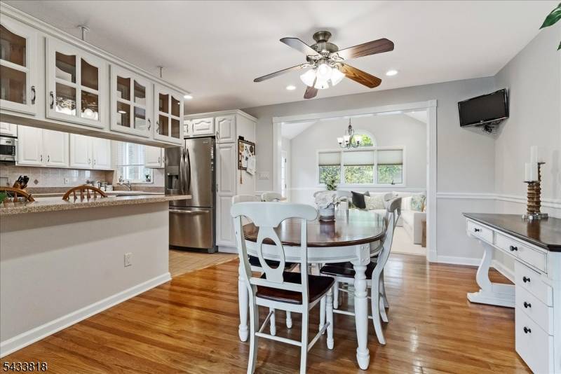54 Lenhome Dr, Cranford Twp., NJ 07016