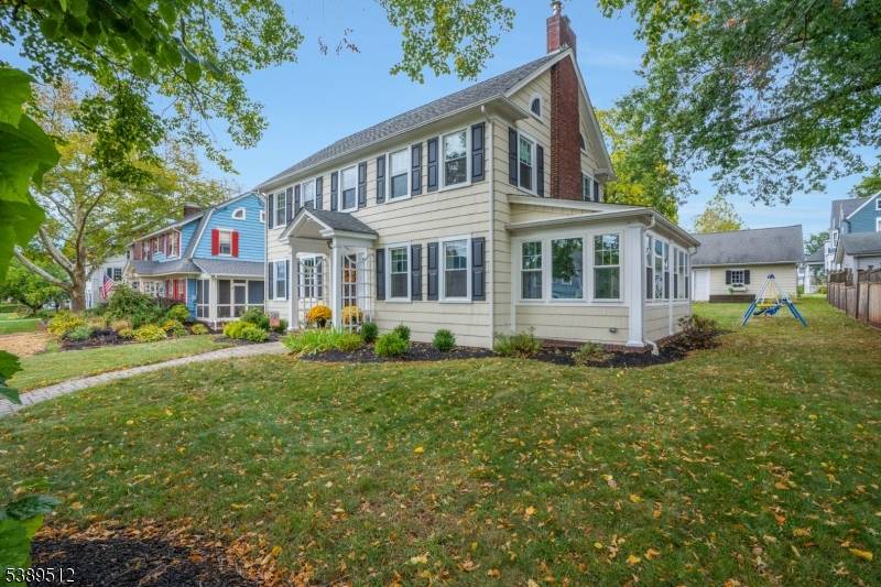 270 Altamont Pl, Somerville Boro, NJ 08876