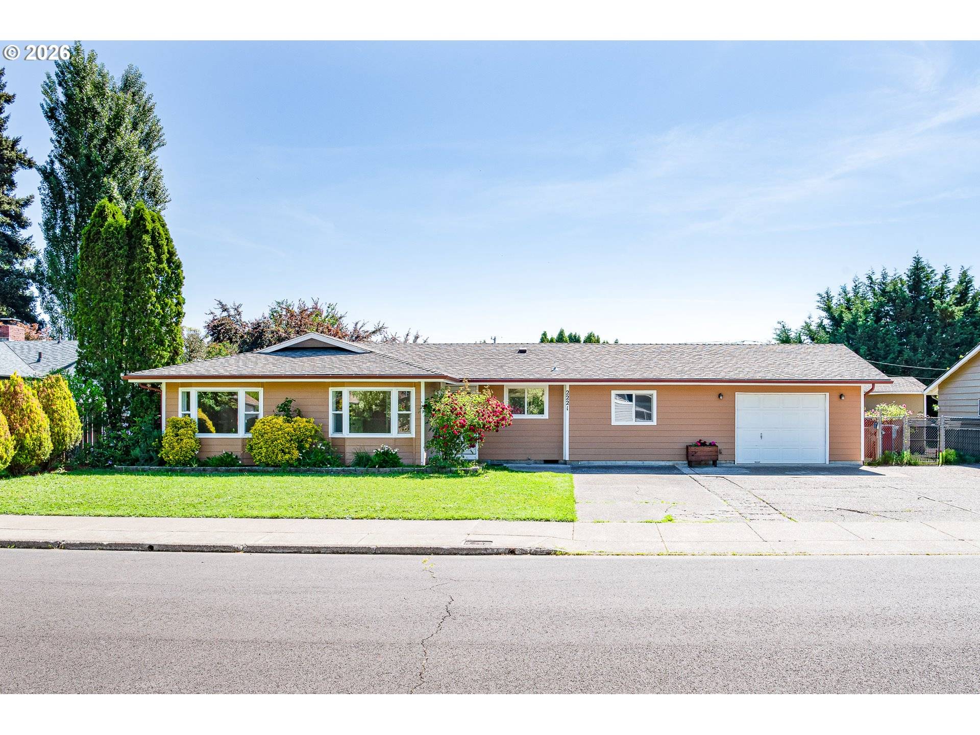 2221 NW 11TH ST, Corvallis, OR 97330