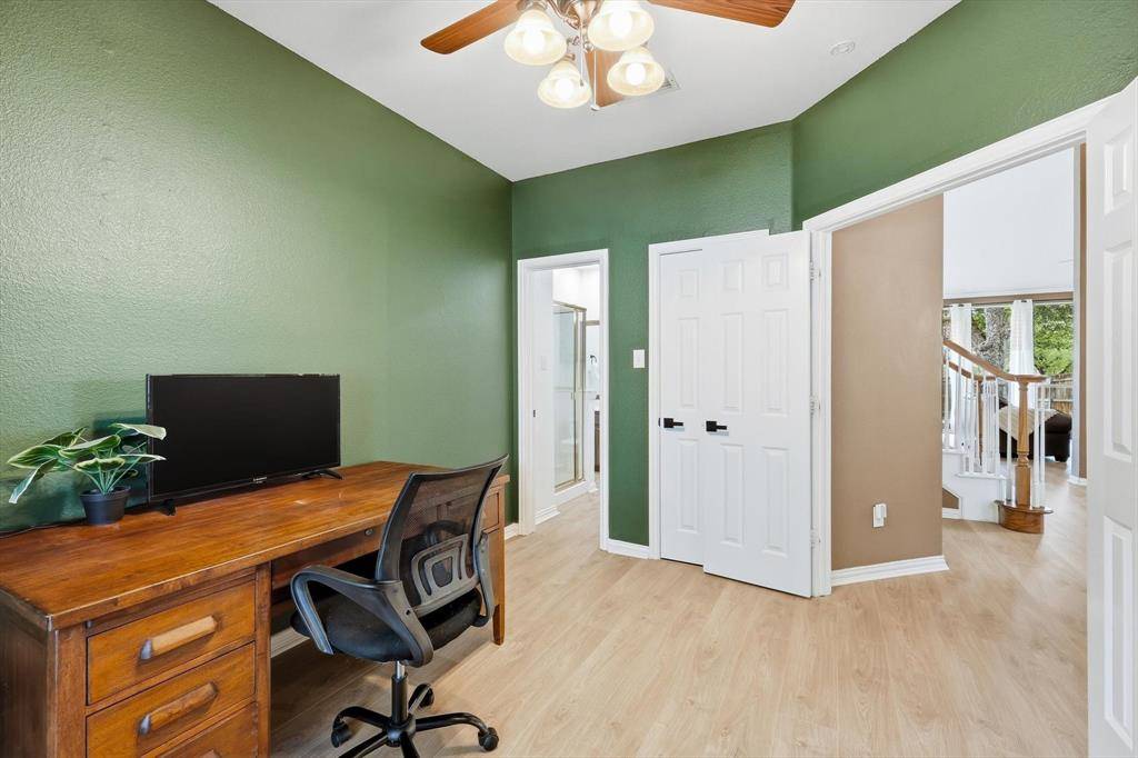 5733 Sugar Maple Drive, Fort Worth, TX 76244