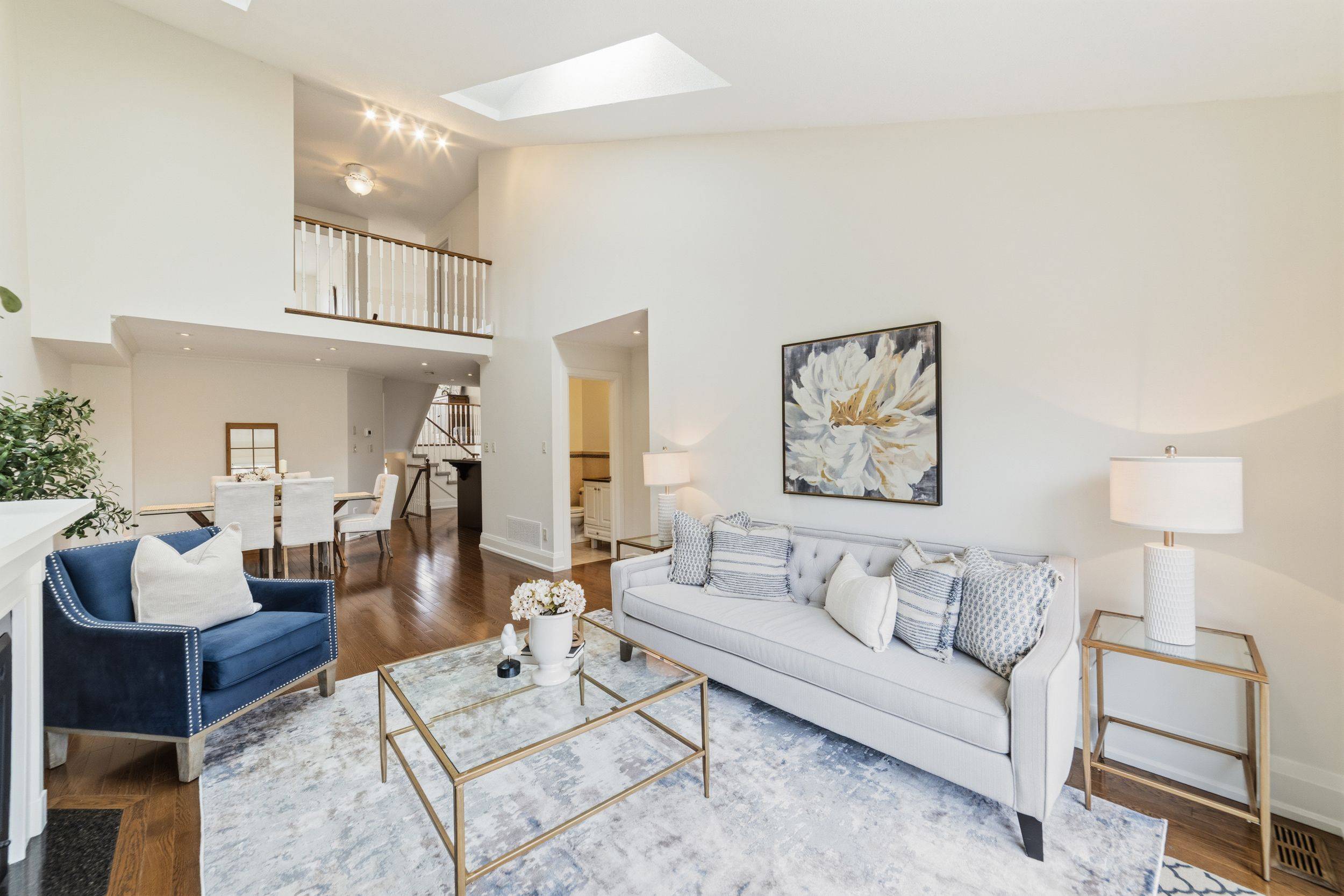 223 Rebecca ST #41, Oakville, ON L6K 3Y2