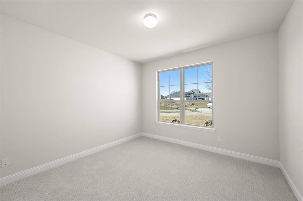 931 Richard Pittmon Drive, Desoto, TX 75115
