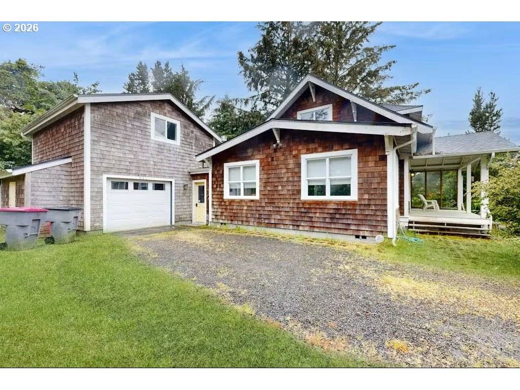 641 D ST, Gearhart, OR 97138