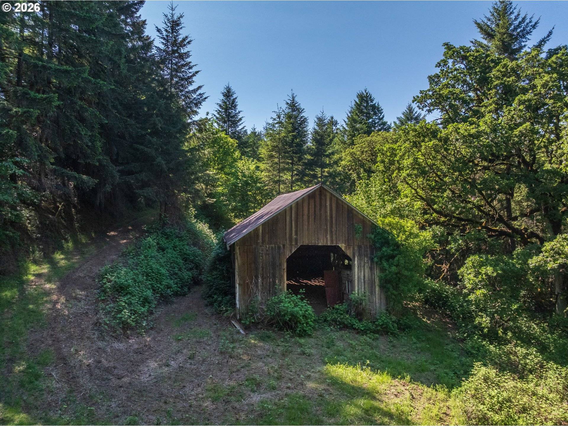 94915 TURNBOW LN, Junction City, OR 97448
