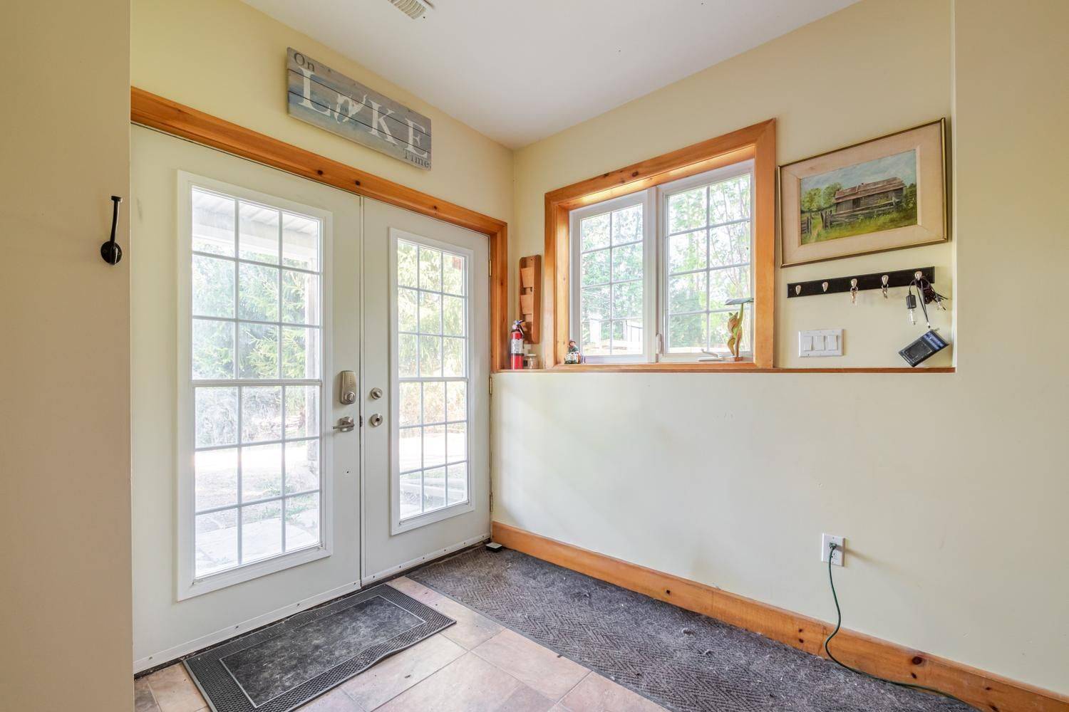 501192 Grey 1 RD, Georgian Bluffs, ON N0H 2T0