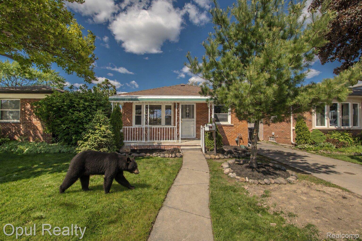 15204 Horger AVE, Allen Park, MI 48101