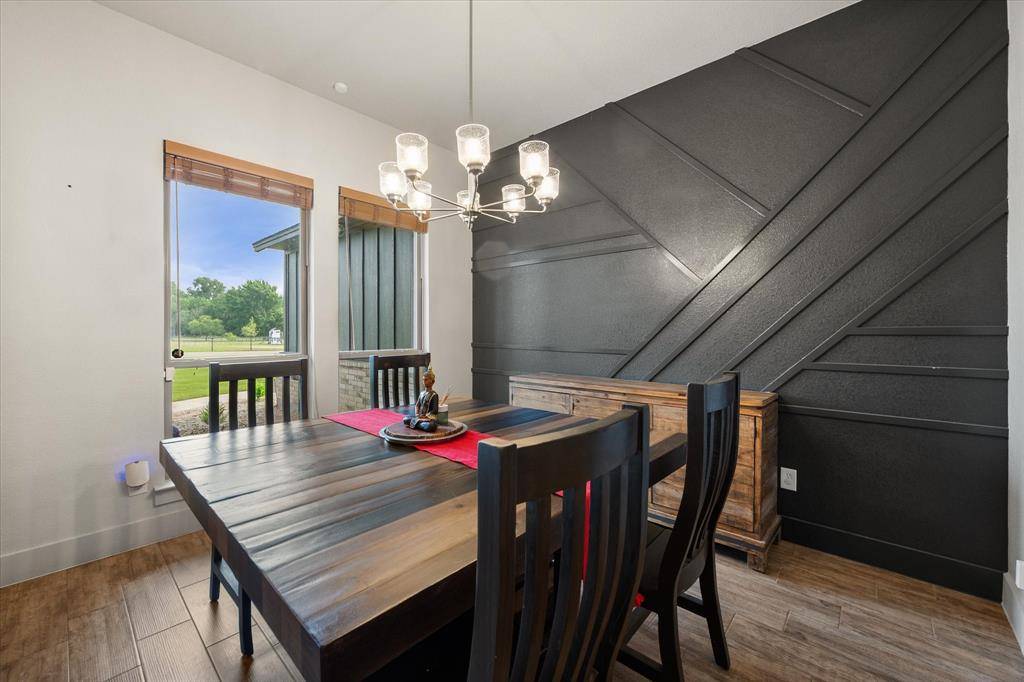 1052 Kessler Road, Weatherford, TX 76087