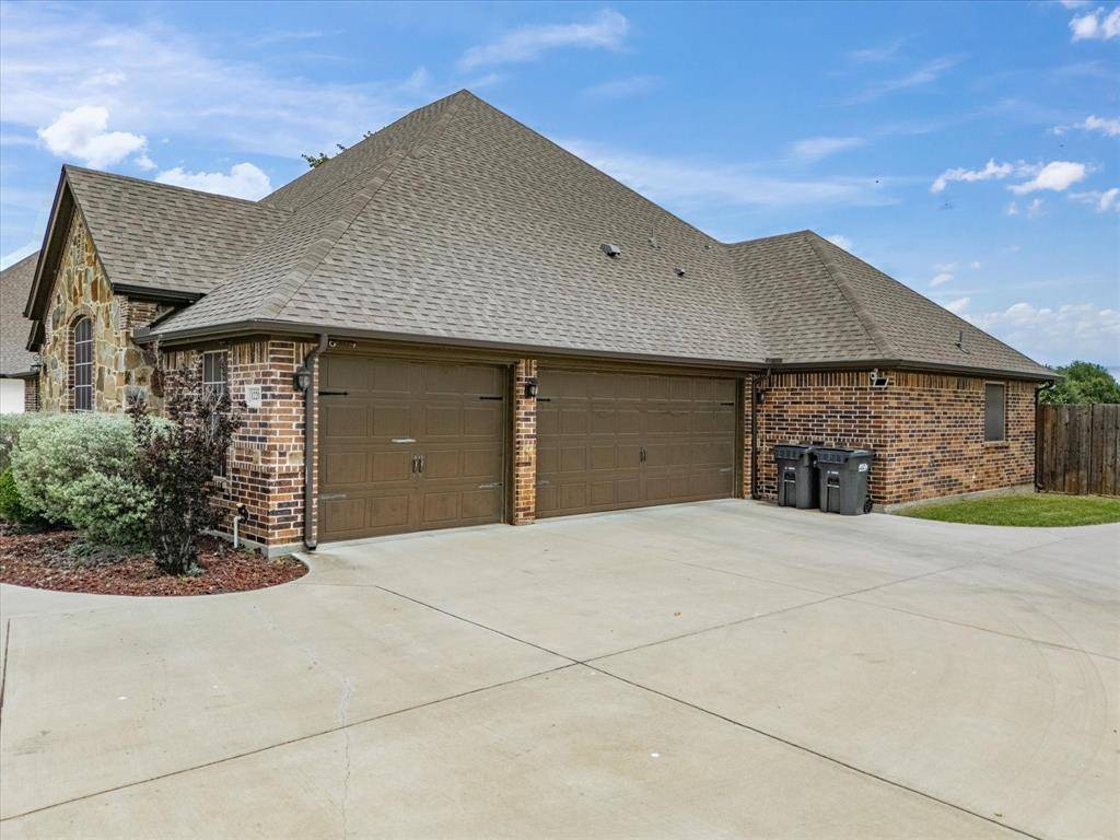 12204 Lighthouse Hill, Azle, TX 76020