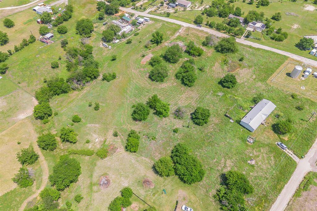 368 Private Road 4443, Rhome, TX 76078