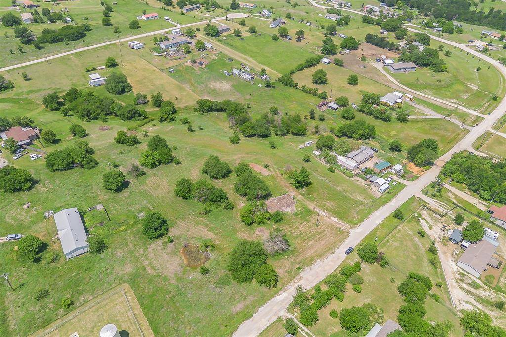 368 Private Road 4443, Rhome, TX 76078