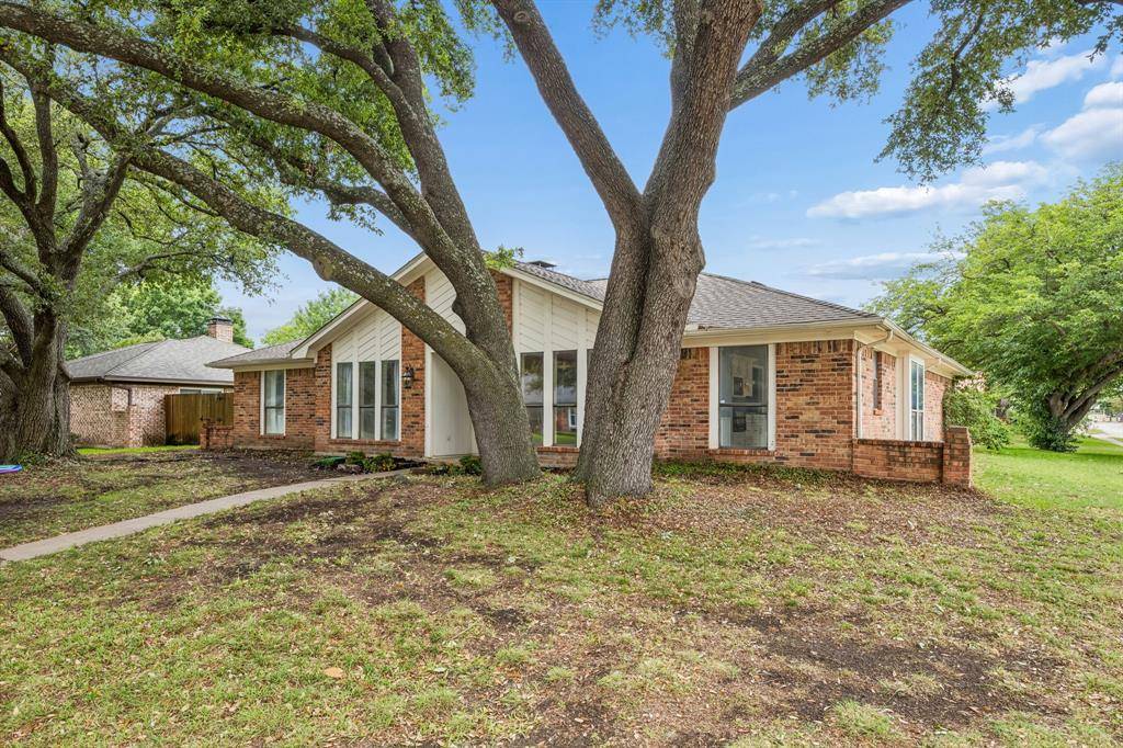 1709 Columbia Drive, Richardson, TX 75081