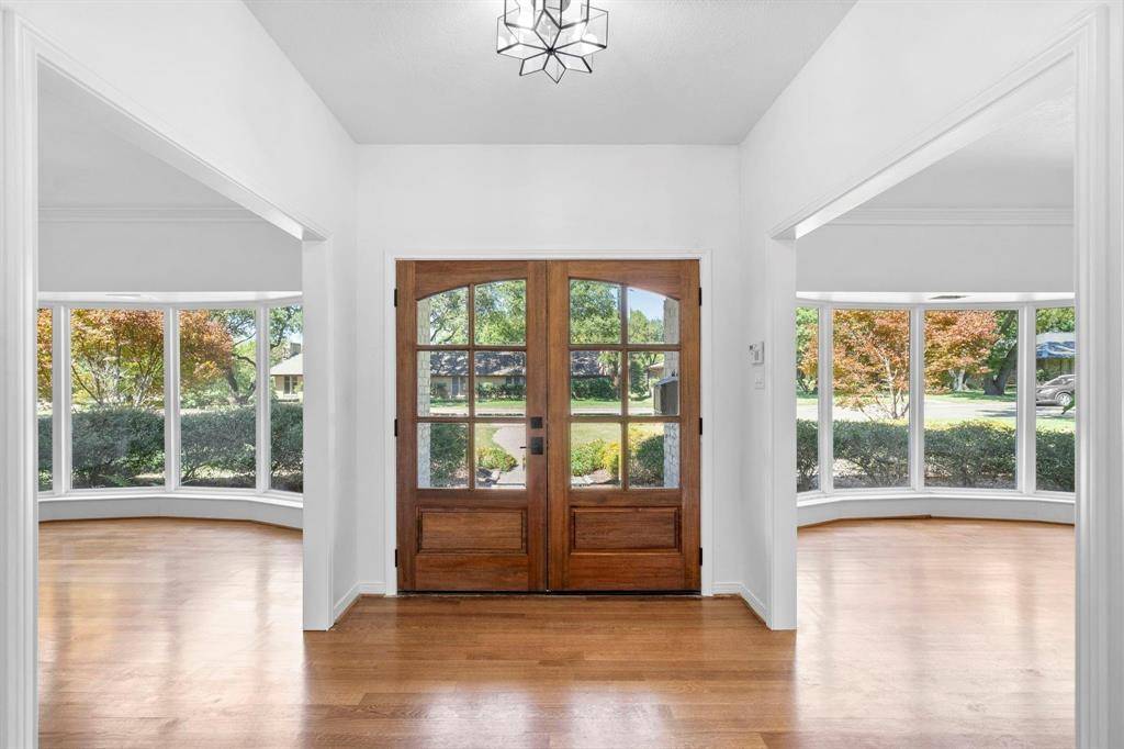 3940 Shady Hill Drive, Dallas, TX 75229