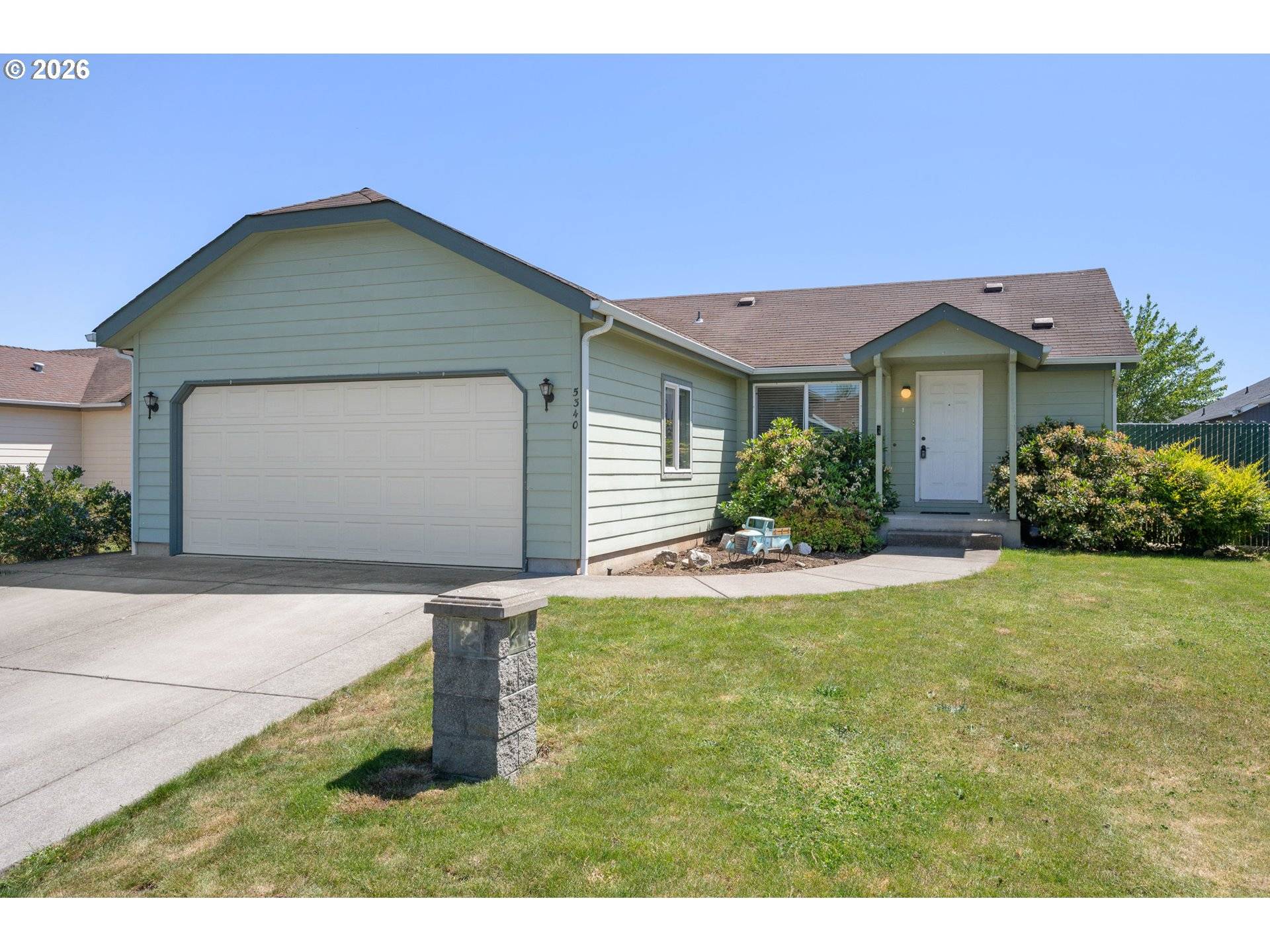 5340 GOLDEN EAGLE DR, Eugene, OR 97402