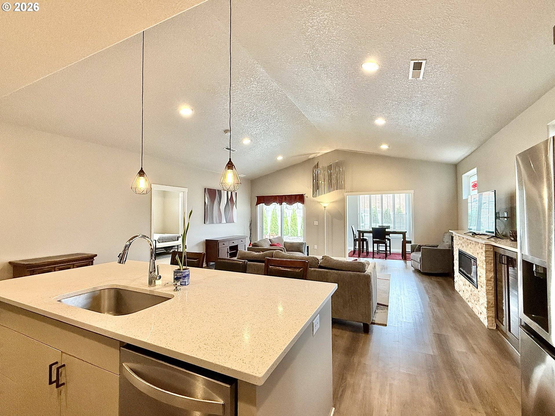 5218 NE 43RD CIR, Vancouver, WA 98661