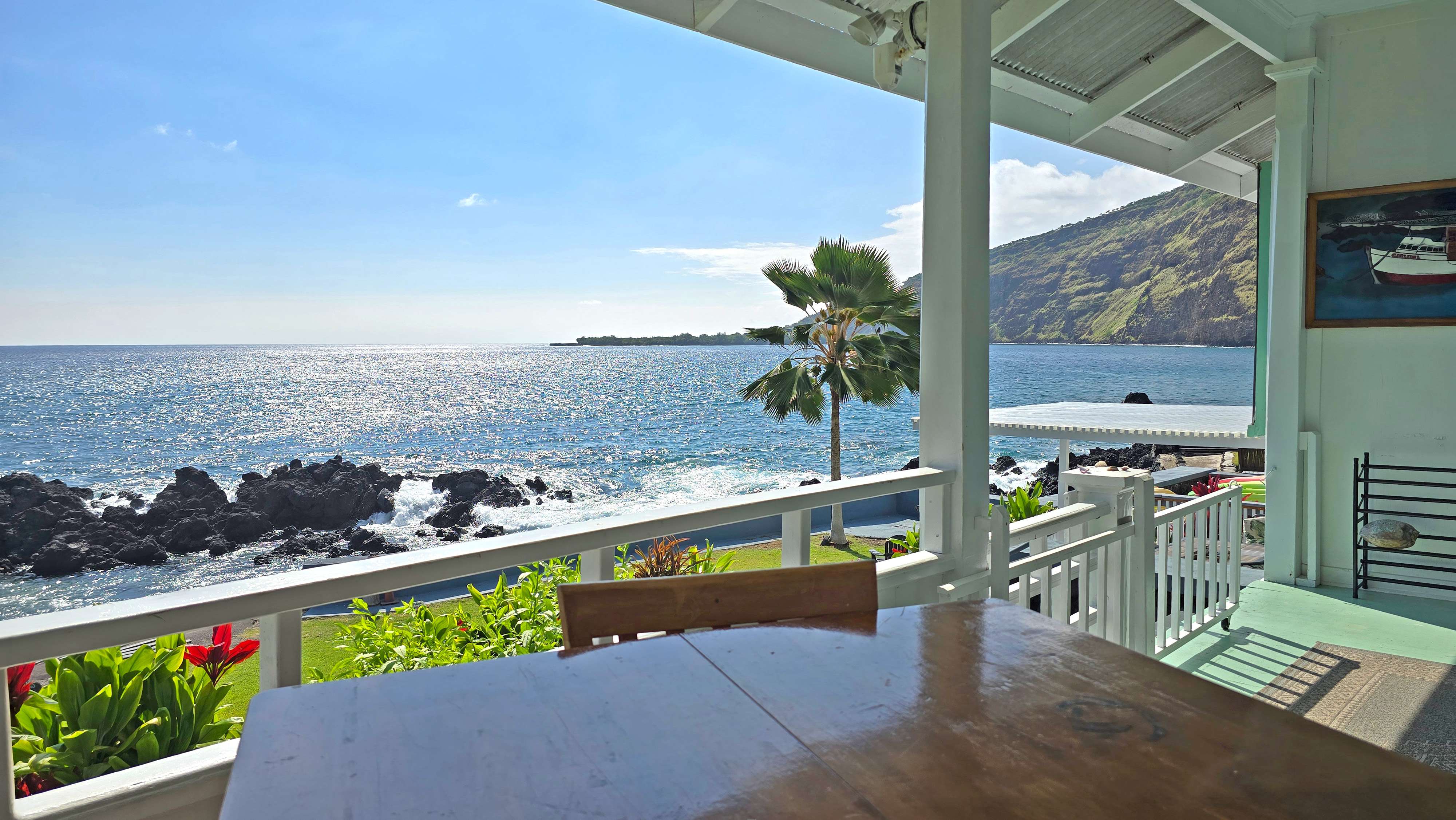 82-6047 PUUHONUA RD, Captain Cook, HI 96704