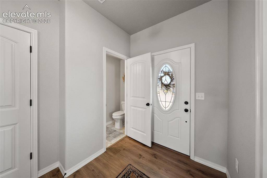 8412 Noreen Falls DR, Colorado Springs, CO 80924