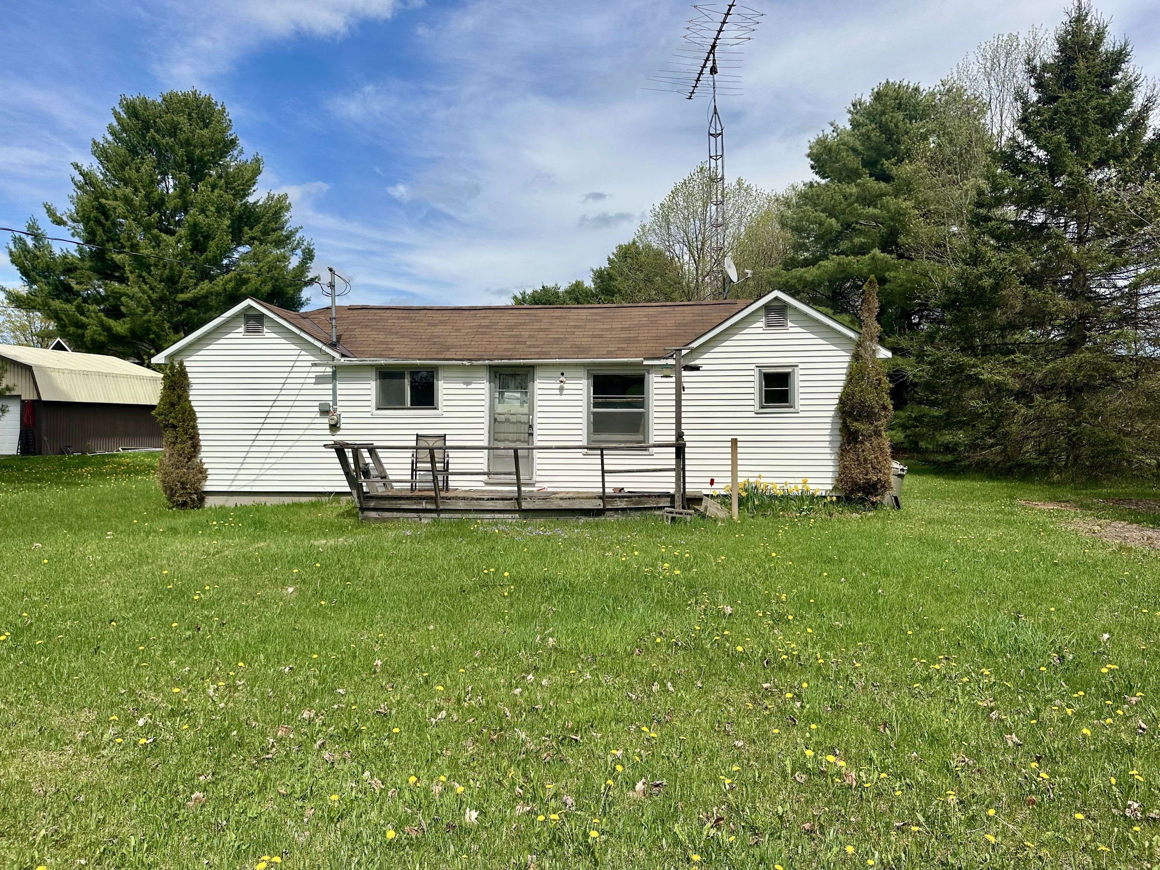 1080 St. Peter's RD, Algonquin Highlands, ON K0M 2K0