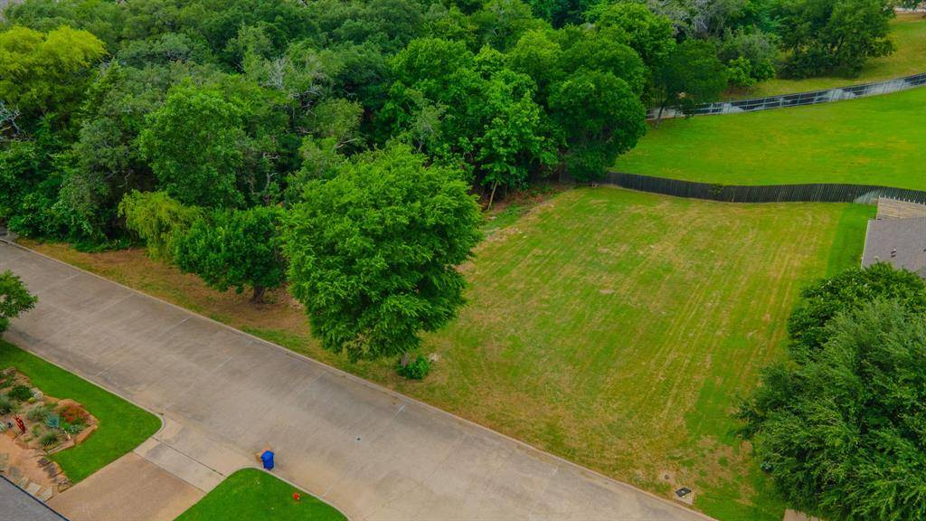 17058 Dominion Drive, Woodway, TX 76712