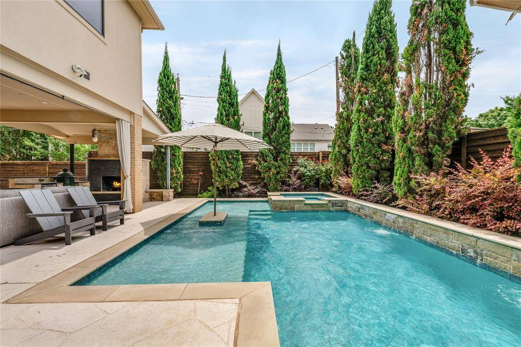 6910 Huff Trail, Dallas, TX 75214