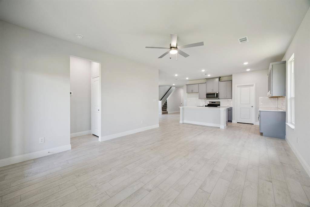 515 Lana Drive, Seagoville, TX 75159