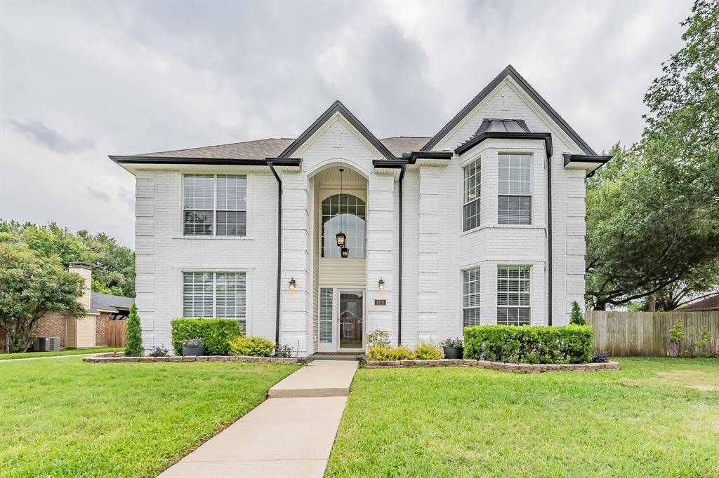 509 Aurora Drive, Euless, TX 76039